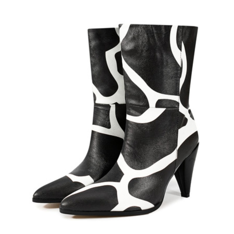 Bicolor Spike Heels Pull On Fa - огляд і ціна Ethnic Fashion Runway