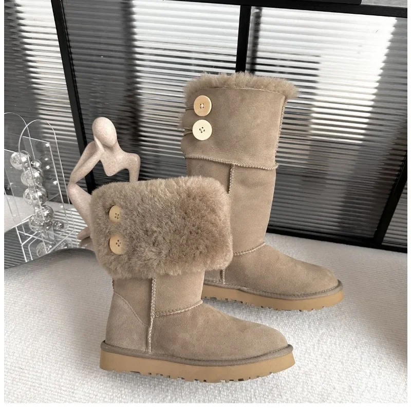 Made of genuine leather and wo - огляд і ціна Ethnic Fashion Online